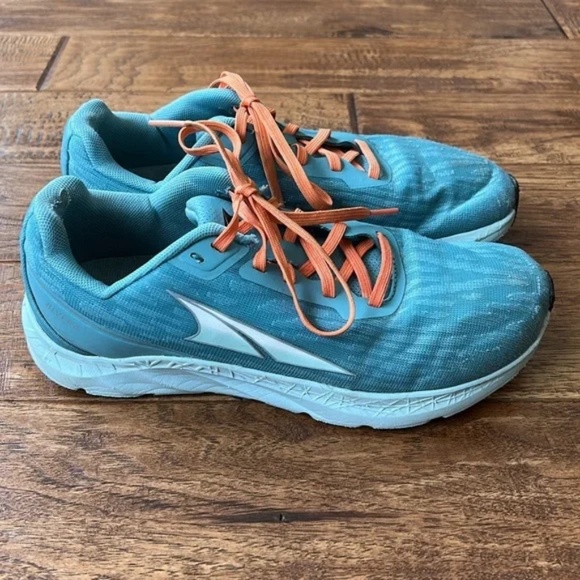Altra Rivera Running Shoes Foot Shape Zero Drop Light Blue Womens Size 6.5 - Picture 1 of 12
